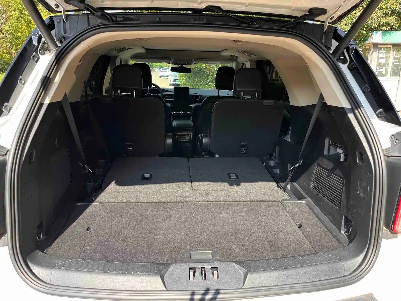 Ford Explorer 2020 2020 EcoBoost 285 AWD Titanium Edition 6-Seater