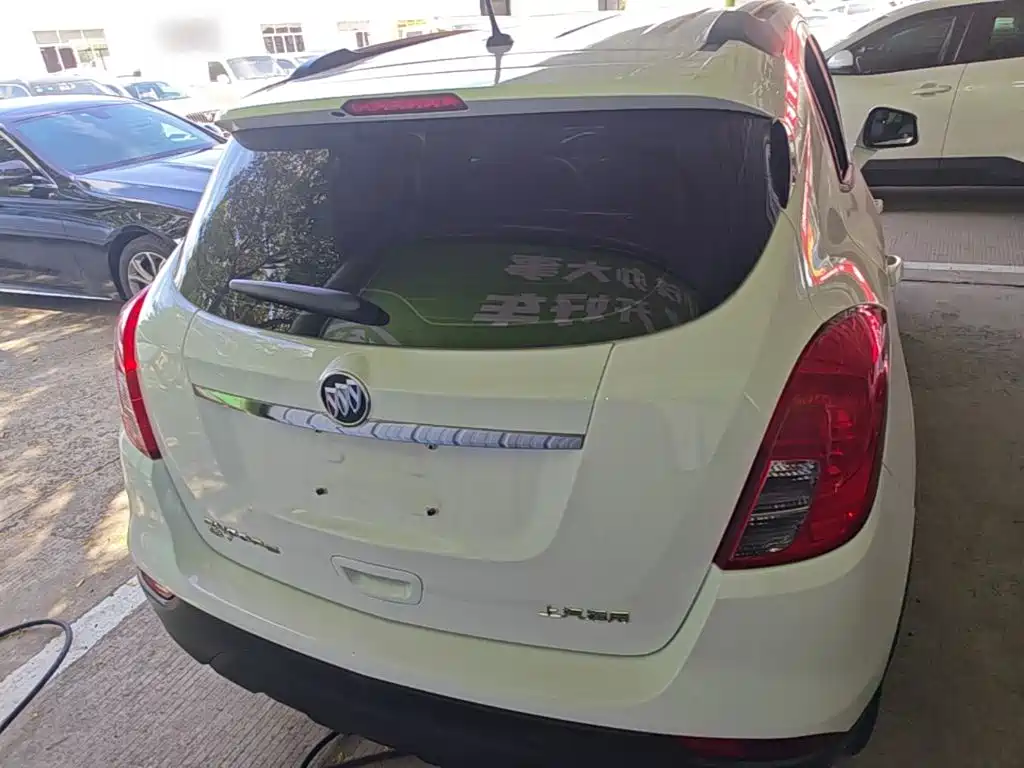 Фото 6 - Buick Encore