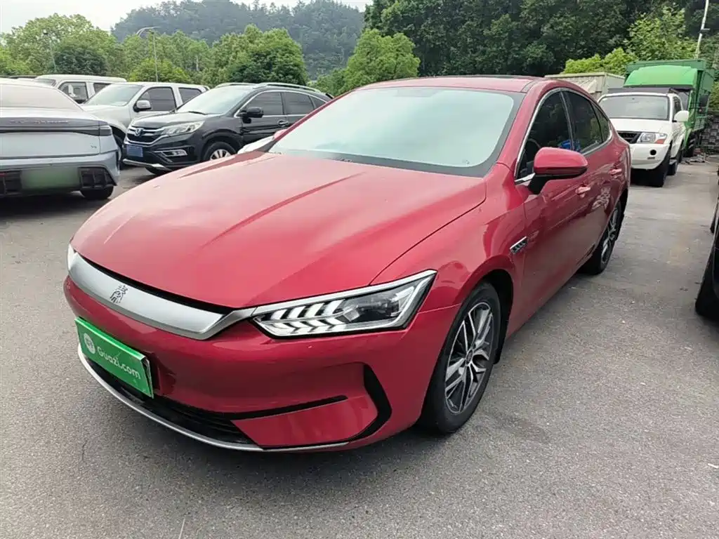 BYD Qin PLUS 2021 EV 500KM Luxury Model