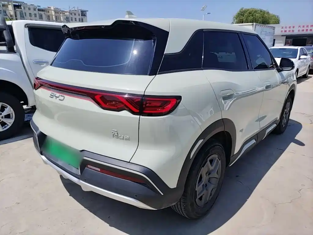 BYD Yuan UP 2024 401KM Vitality Edition фото 7