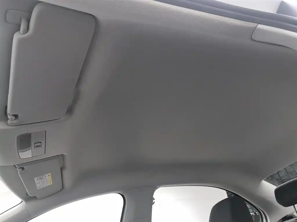 Volkswagen Santana 2019 1.5L Manual Trend China VI фото 14