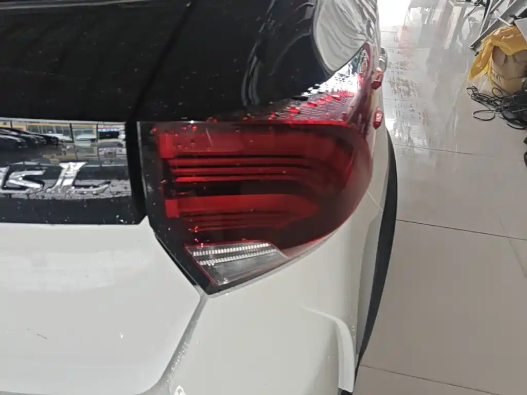 Toyota Yaris, миниатюра 8