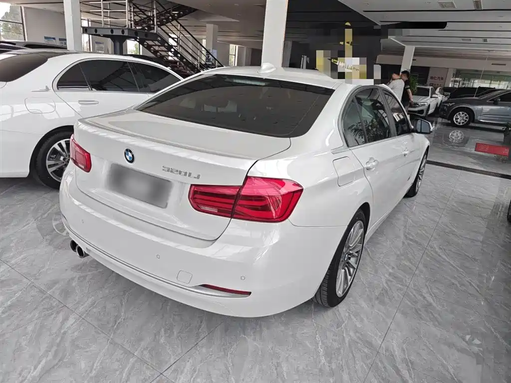 BMW 3 Series 2019 320Li Fashion Type фото 5