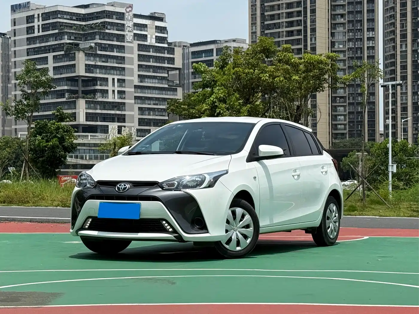Toyota YARiS L Zhi Xuan 2022 1.5L CVT Leading PLUS Edition