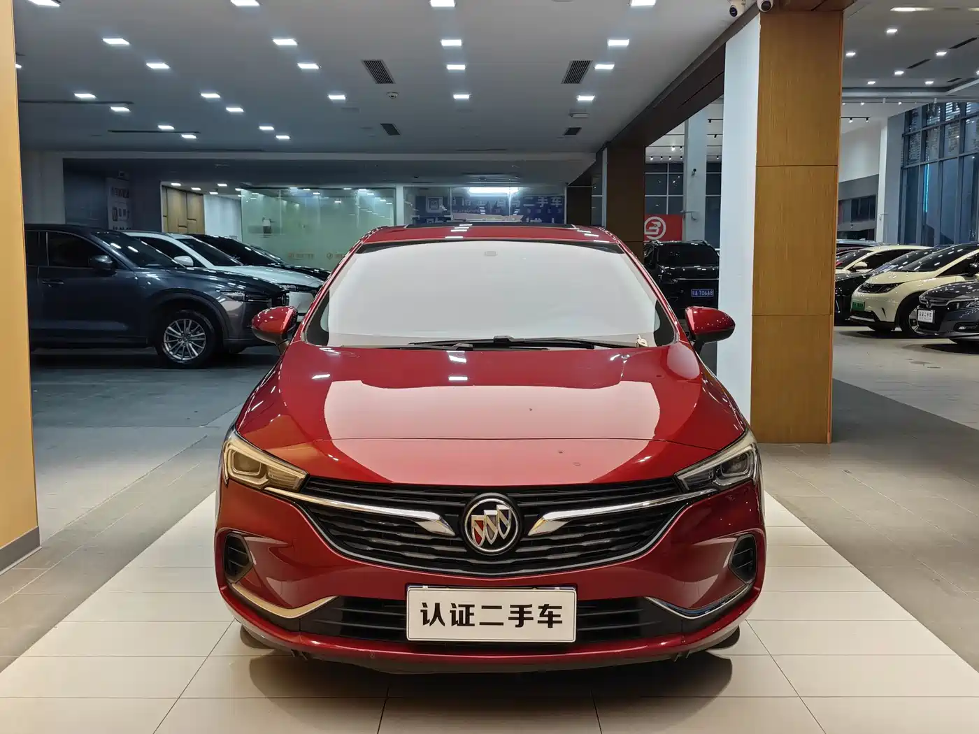 Buick Verano 2020 20T CVT Leading фото 4