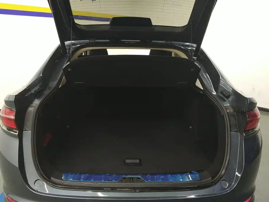 GEELY AUTOMOBILE XINGYUE