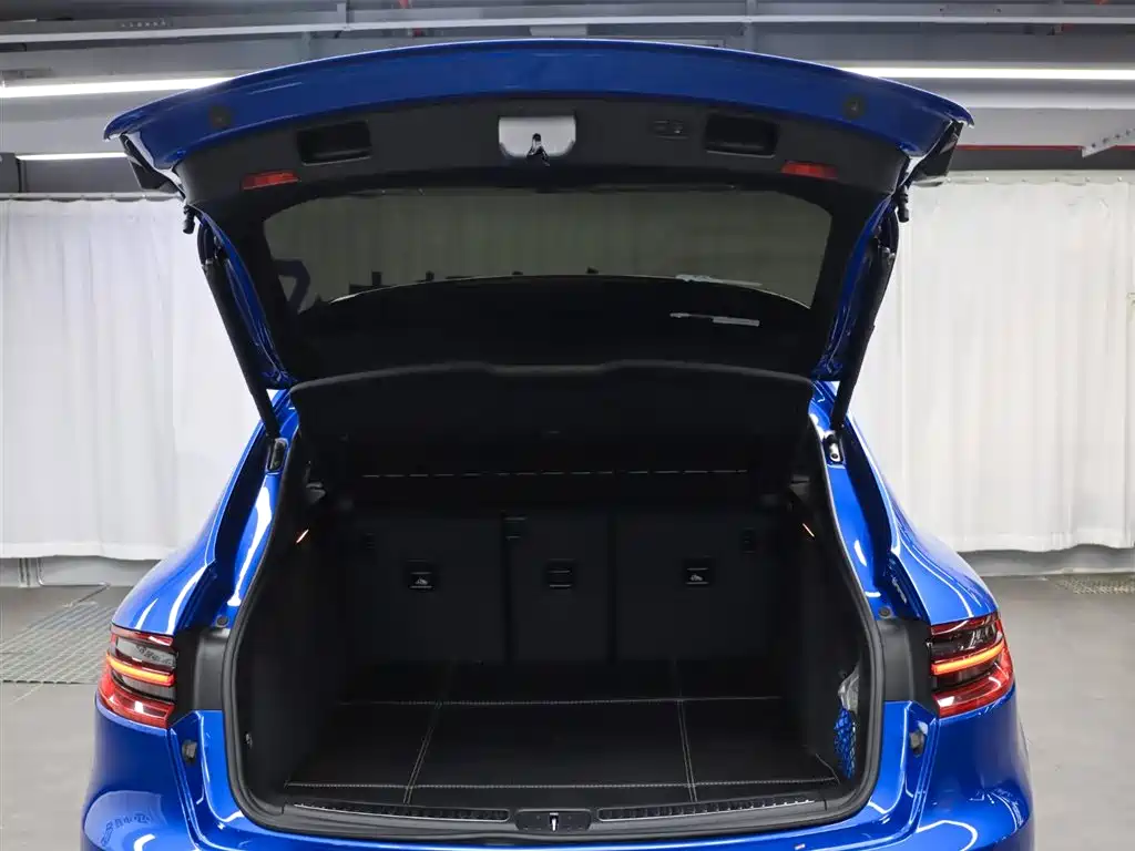 Porsche Macan 2017 Macan 2.0T фото 20