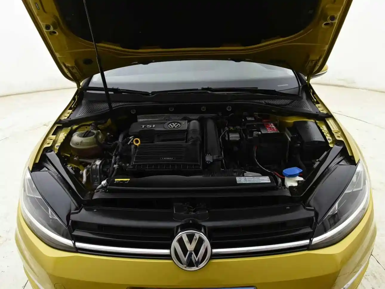 Volkswagen Golf 2018 230TSI Automatic Comfort фото 5