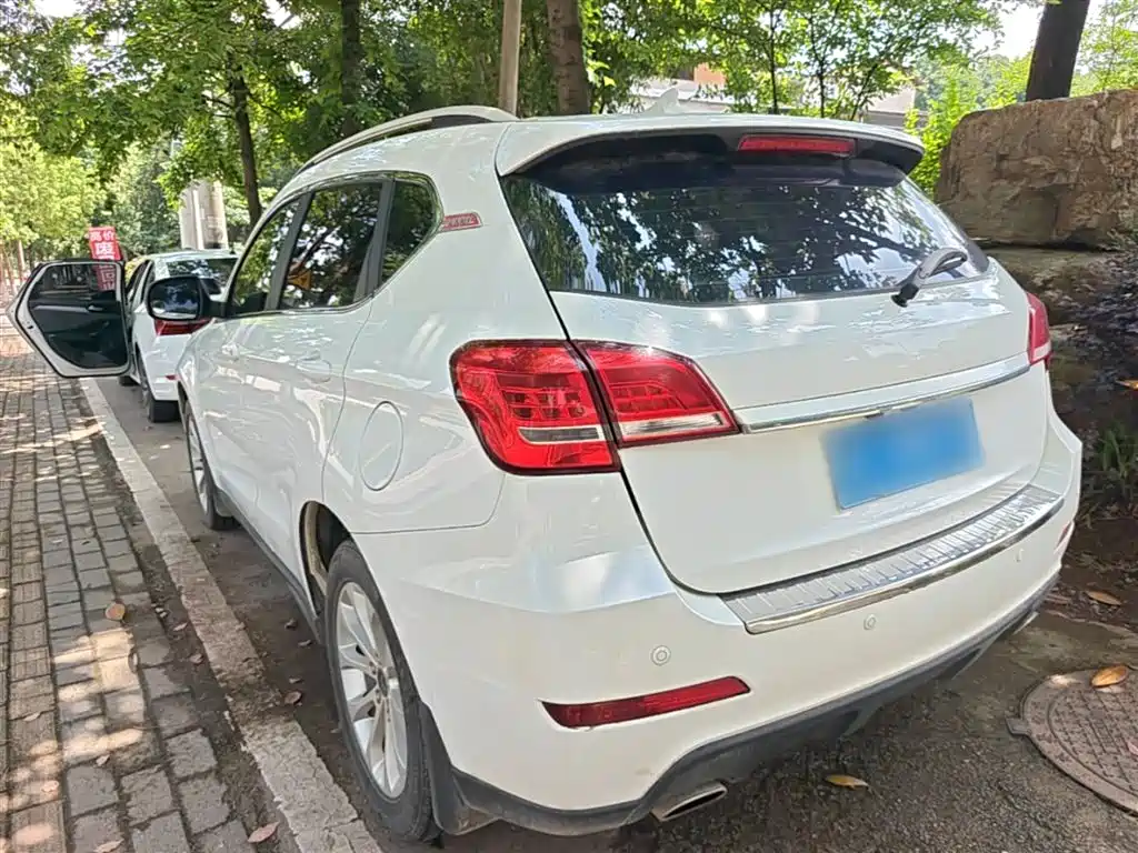 Haval H2 2017 Red Label 1.5T Manual 2WD Elite фото 5