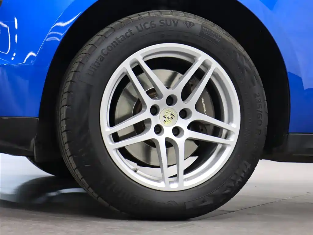 Porsche Macan 2017 Macan 2.0T фото 22