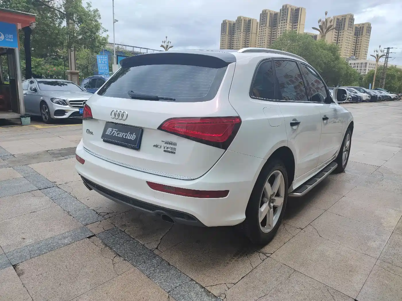 AUDI Q5