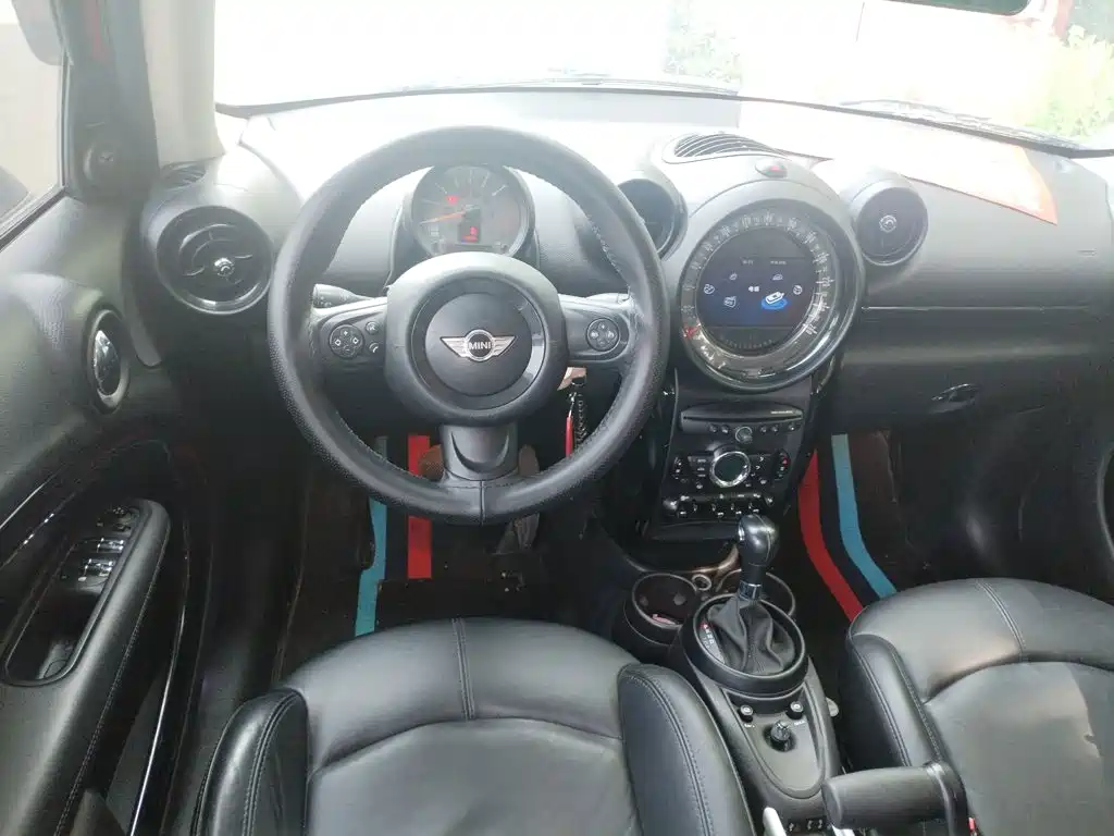 Фото 3 - MINI COUNTRYMAN