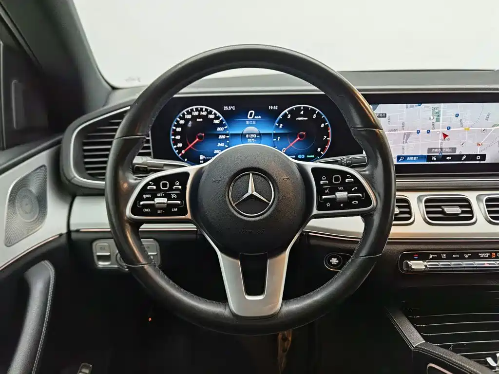 Фото 11 - Mercedes-Benz GLE Coupe