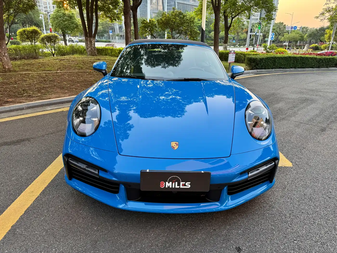 Porsche 911 2022 Turbo S Cabriolet 3.7T фото 2