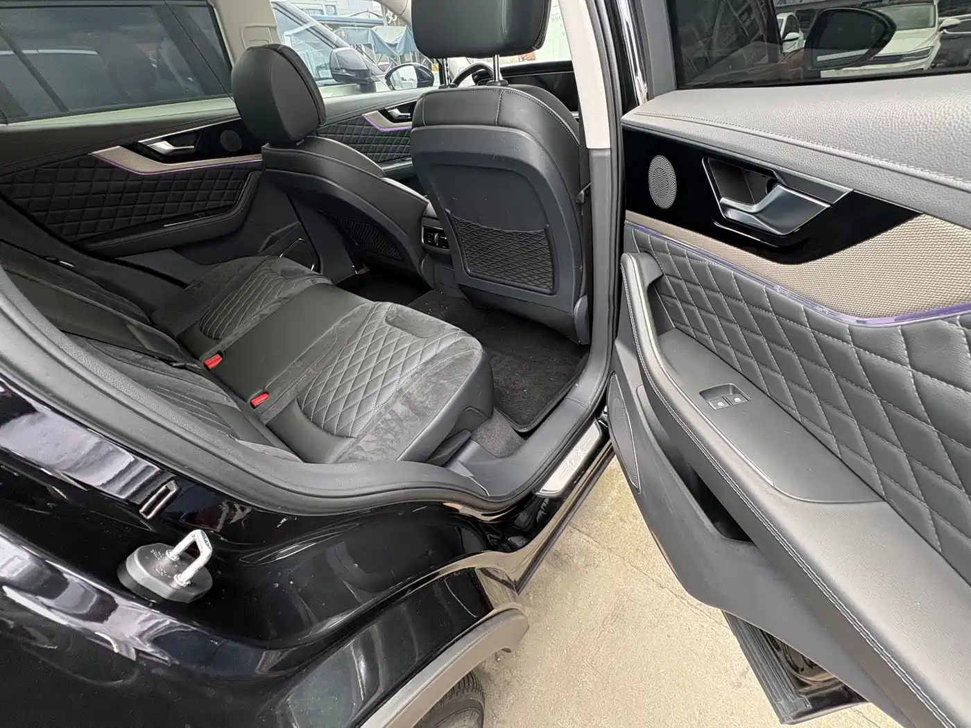 Hongqi HS5 2019 2.0T Smart Connect Enjoy 4WD Edition фото 15