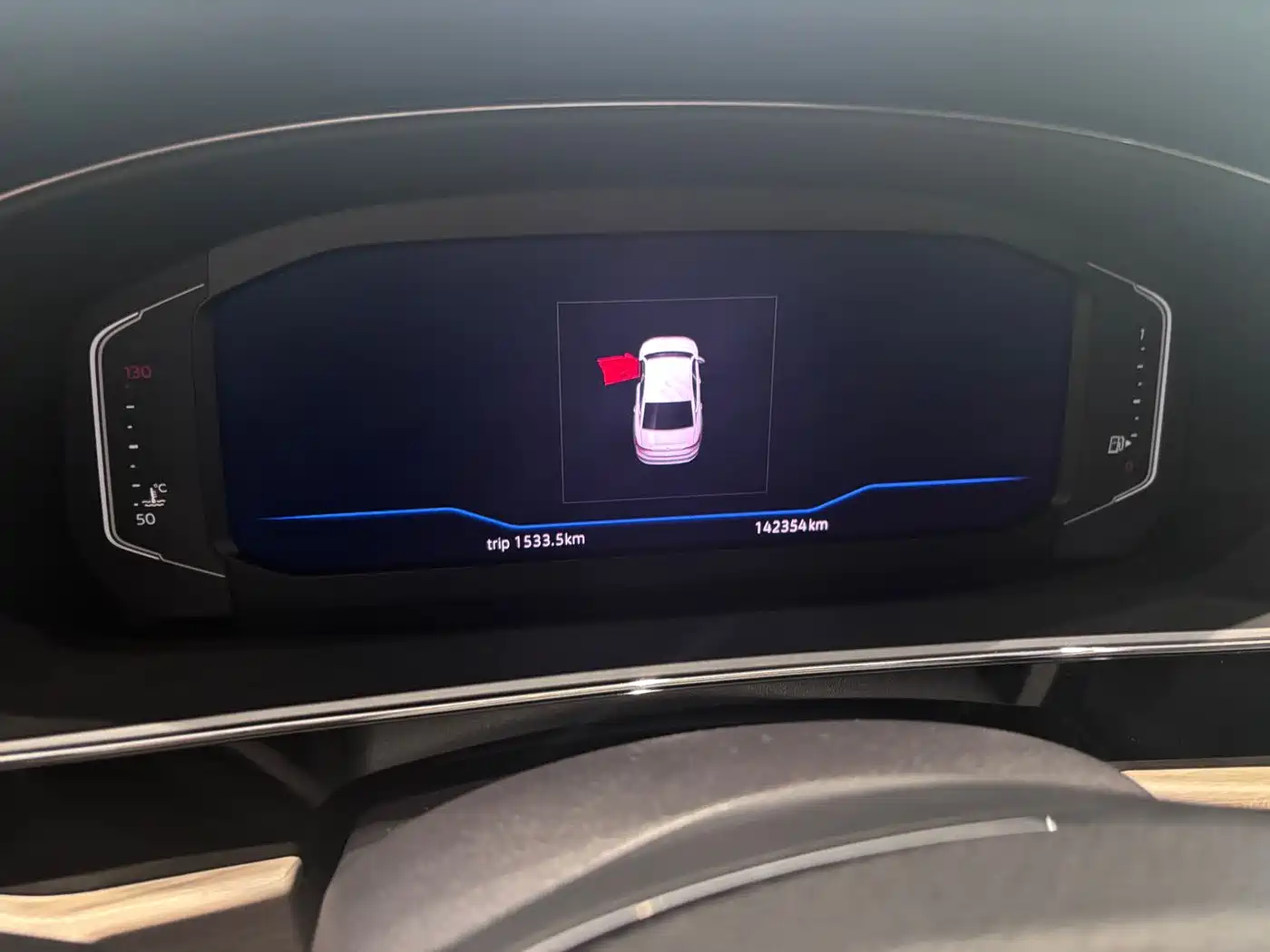Photo 17 - Volkswagen Passat