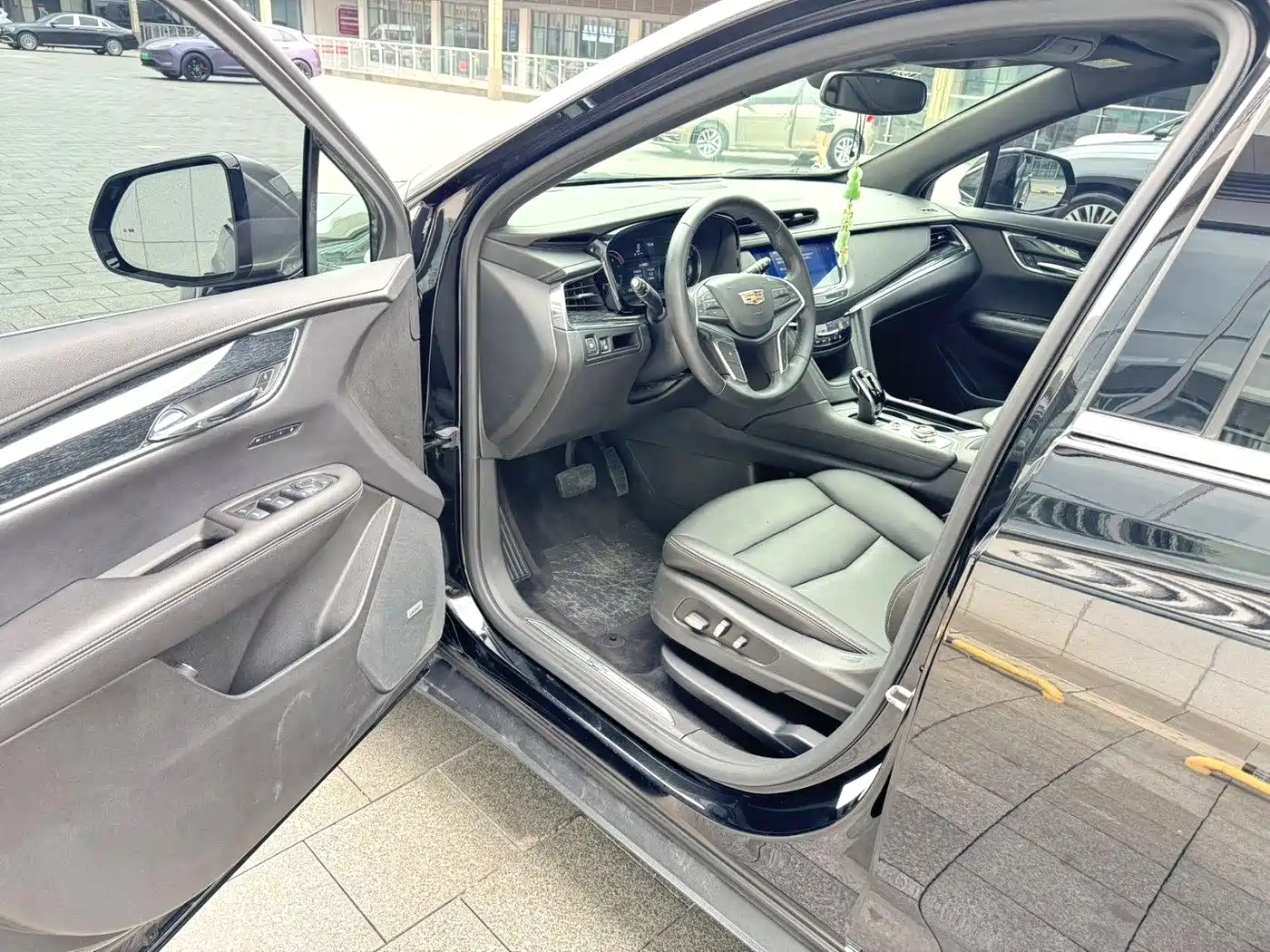Cadillac XT5 2021 2.0T 2WD Luxury Edition фото 6