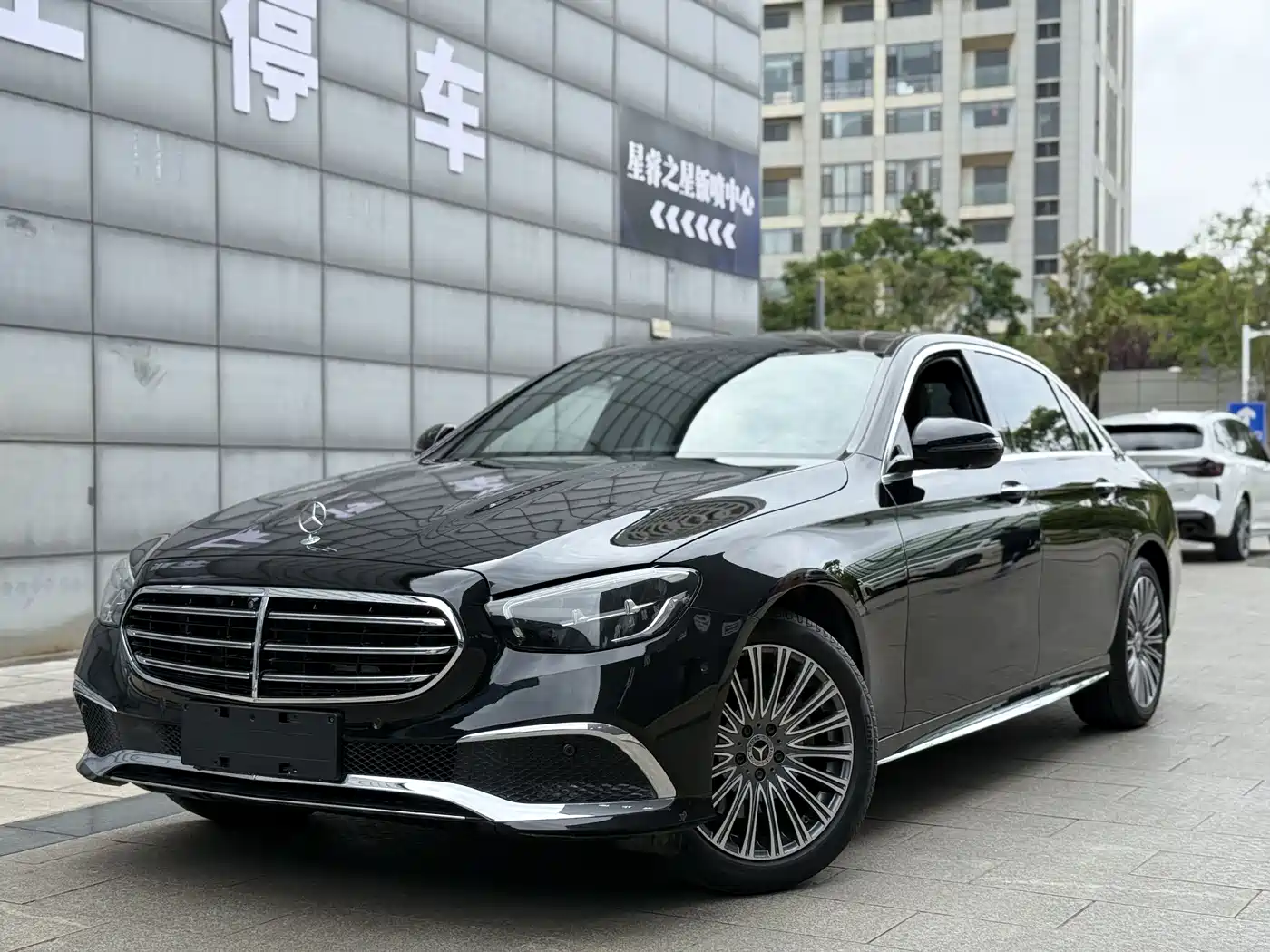  Mercedes-Benz Mercedes-Benz E-Class 2021 E 300 L Sport Fashion