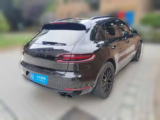 Porsche Macan 2017 Macan GTS 3.0T — фото 2