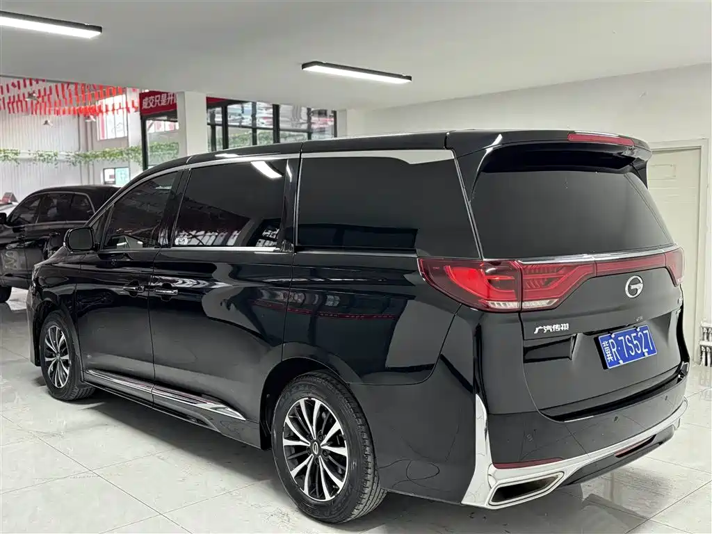 GAC TRUMPCHI M8