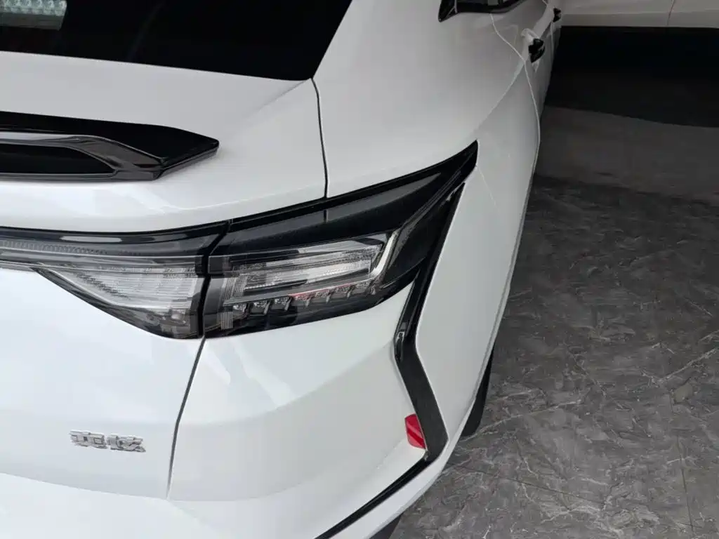 Dongfeng Aeolus Yixuan 2023 2023 Mach Edition 1.5L Automatic Chase Edition