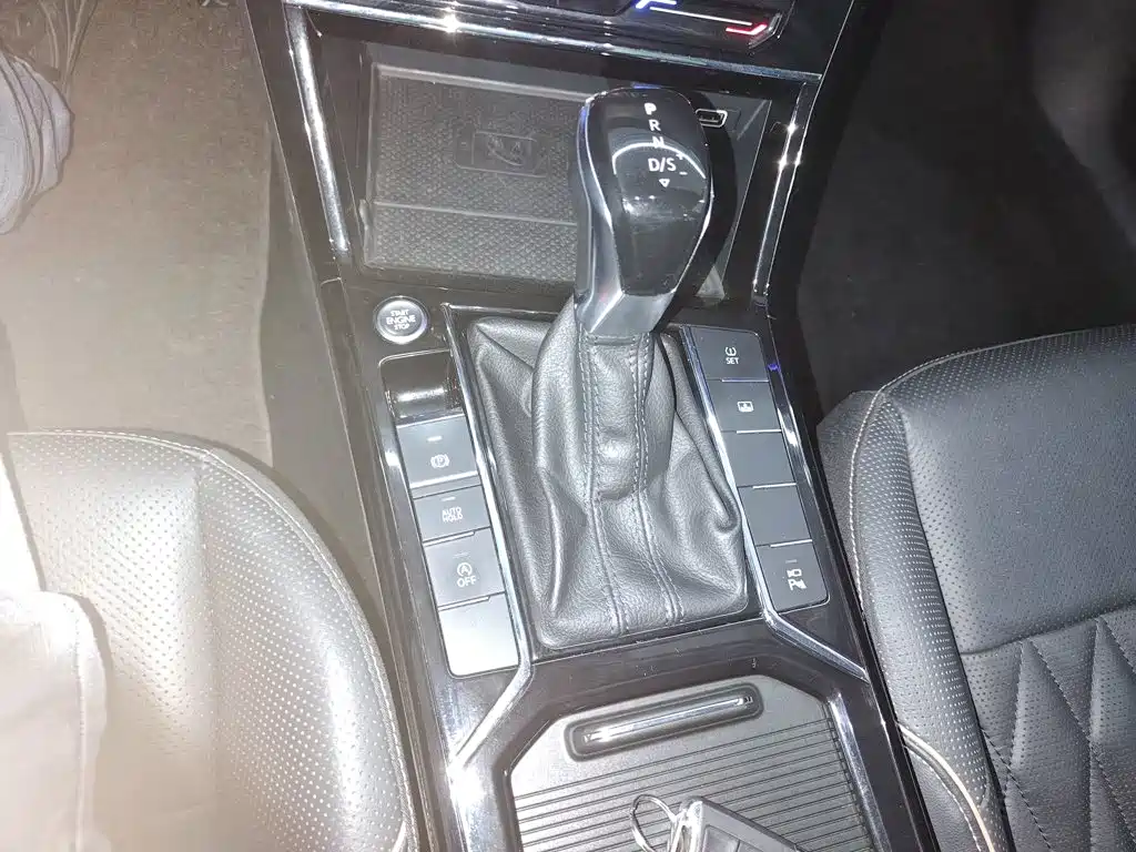 Photo 17 - Volkswagen Passat