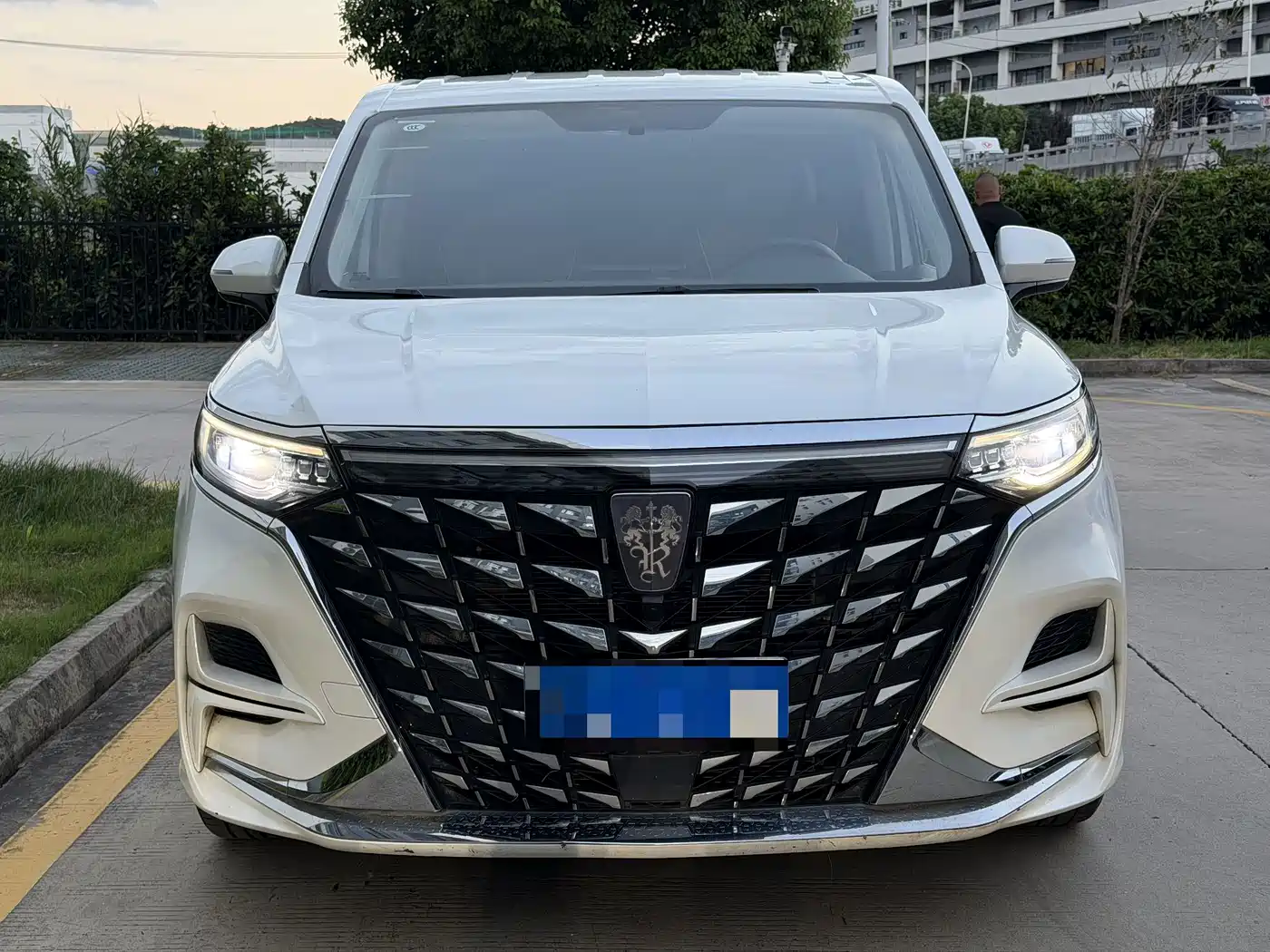 2024 Roewe iMAX8