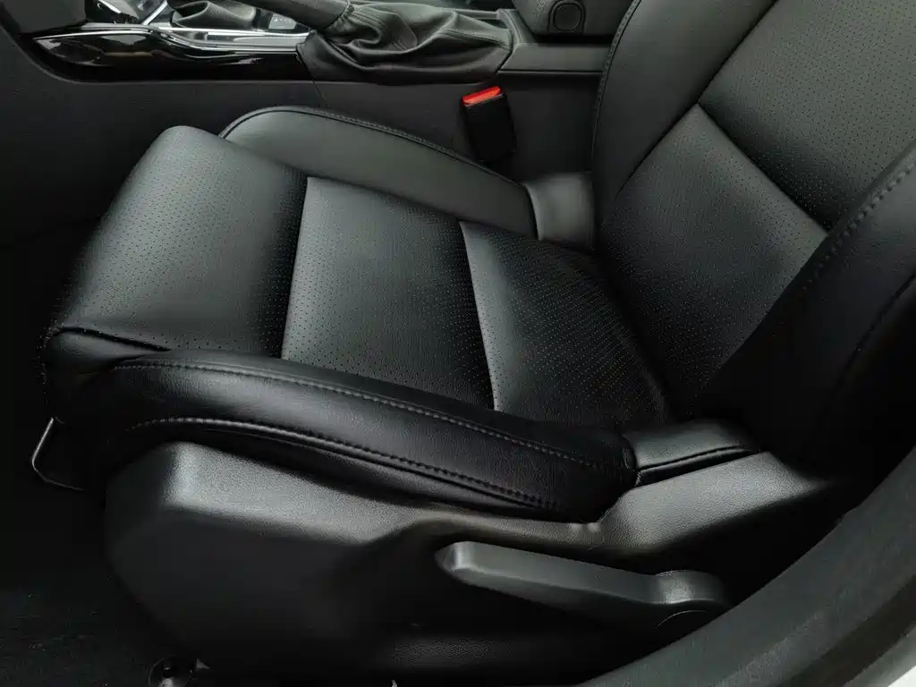 صورة 20 - Peugeot 508