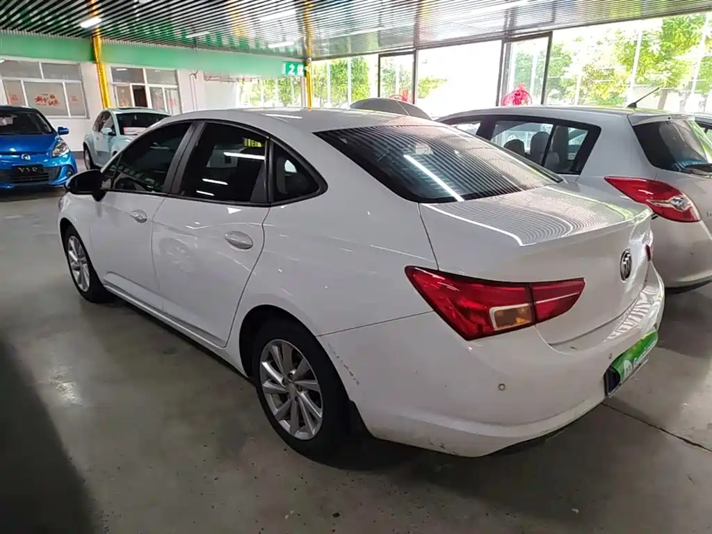 Buick Verano 2017 Sedan 15S Automatic Progressive фото 5