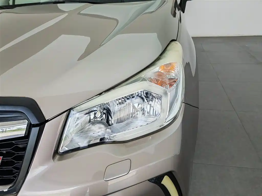 Subaru Forester 2013 2.5i Automatic Premium Edition фото 7