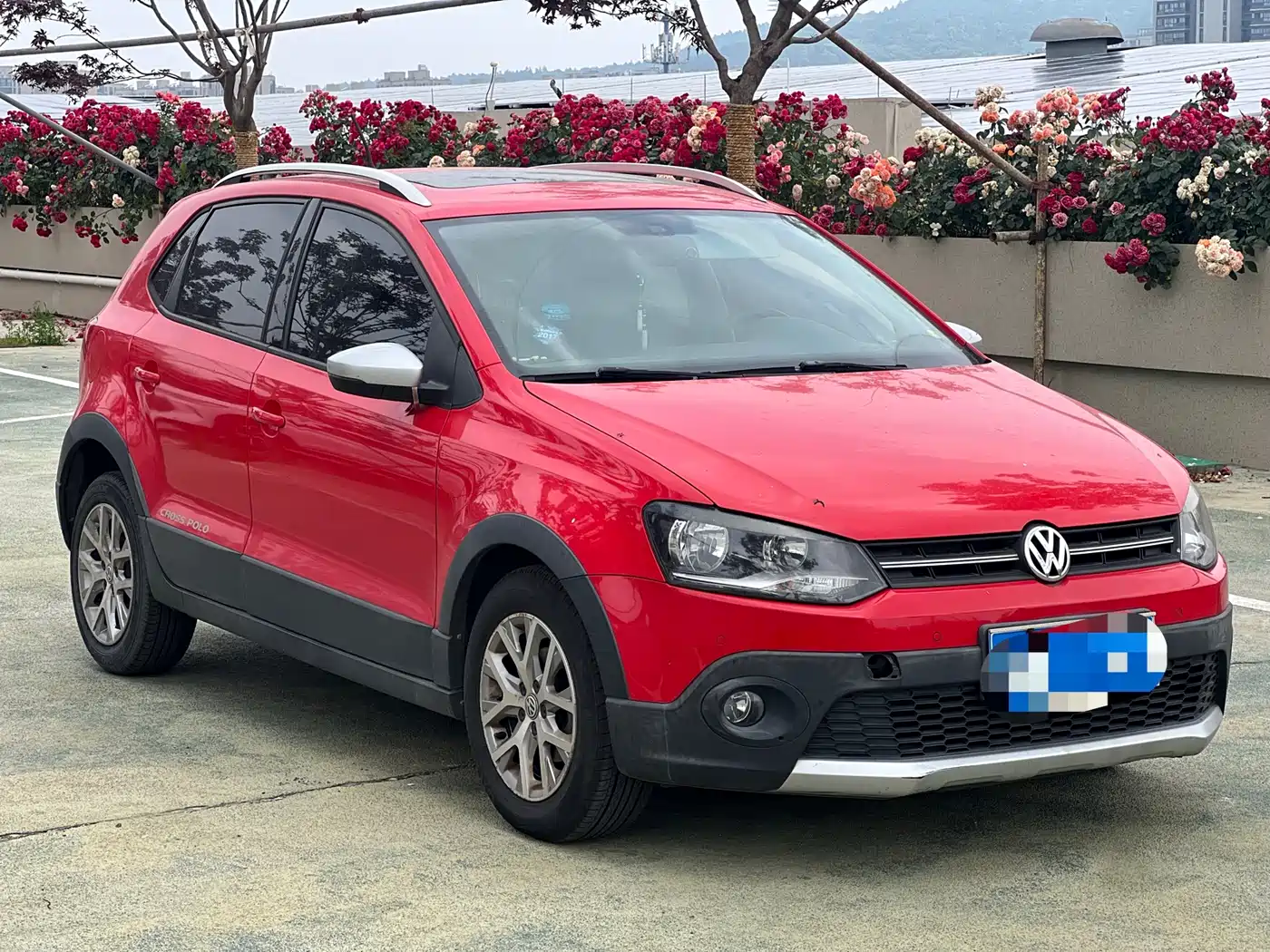 Volkswagen Polo 2014 1.6L Cross Polo Automatic фото 3