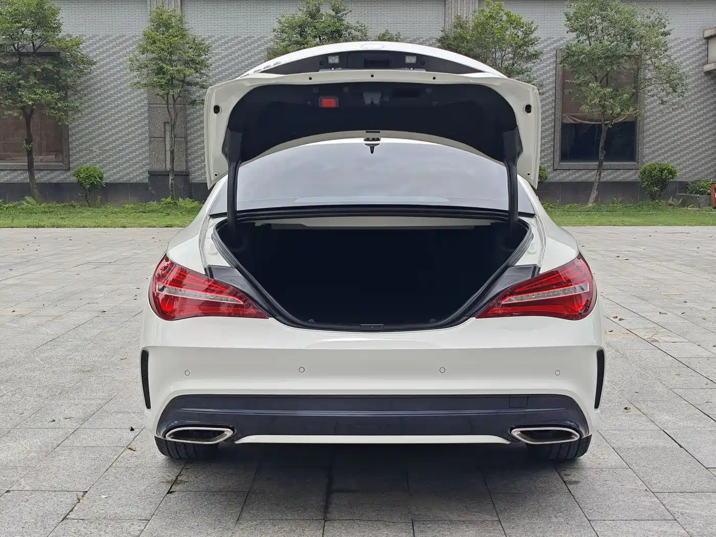 Mercedes-Benz CLA (Import) 2017 Facelift CLA 200 Style фото 24