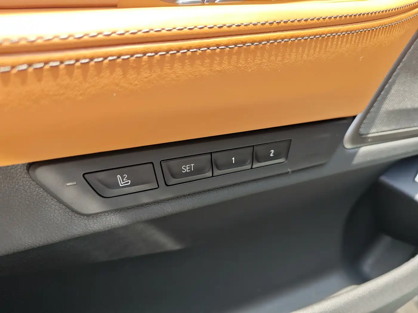 BMW 7 Series 2021 Model 740Li Leading M Sport Package фото 22