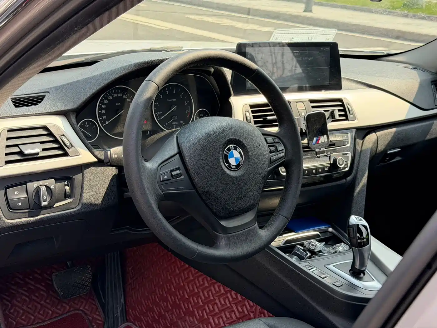 BMW 3 Series 2016 320Li Progressive фото 12