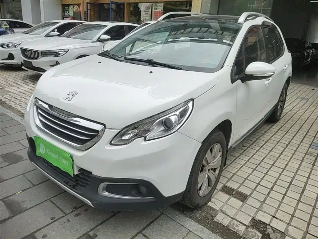 Peugeot 2008 2014 1.6L Automatic Fashion Edition фото 2