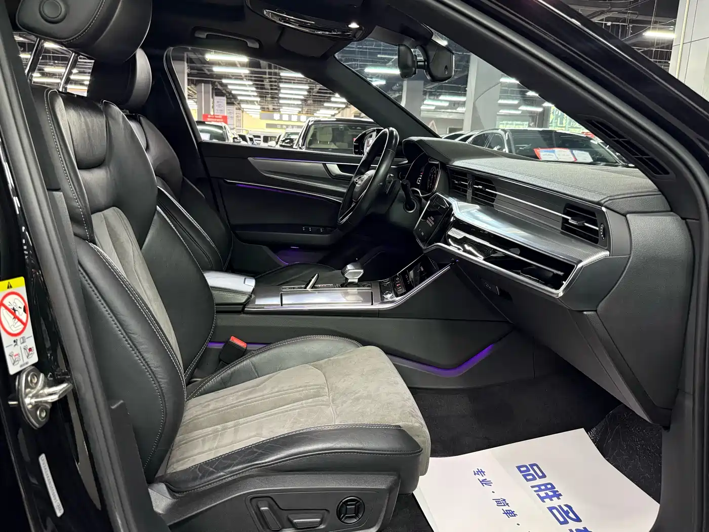 Audi A6L 2022 40 TFSI Luxury Dynamic фото 18