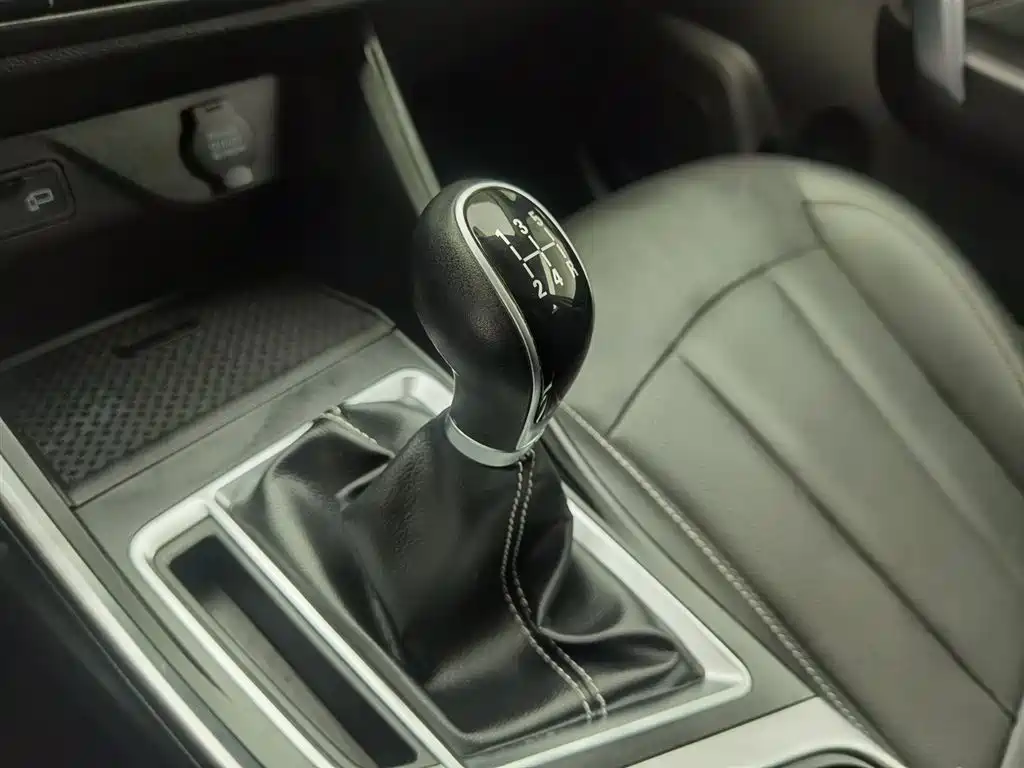 GEELY AUTOMOBILE VISION X3