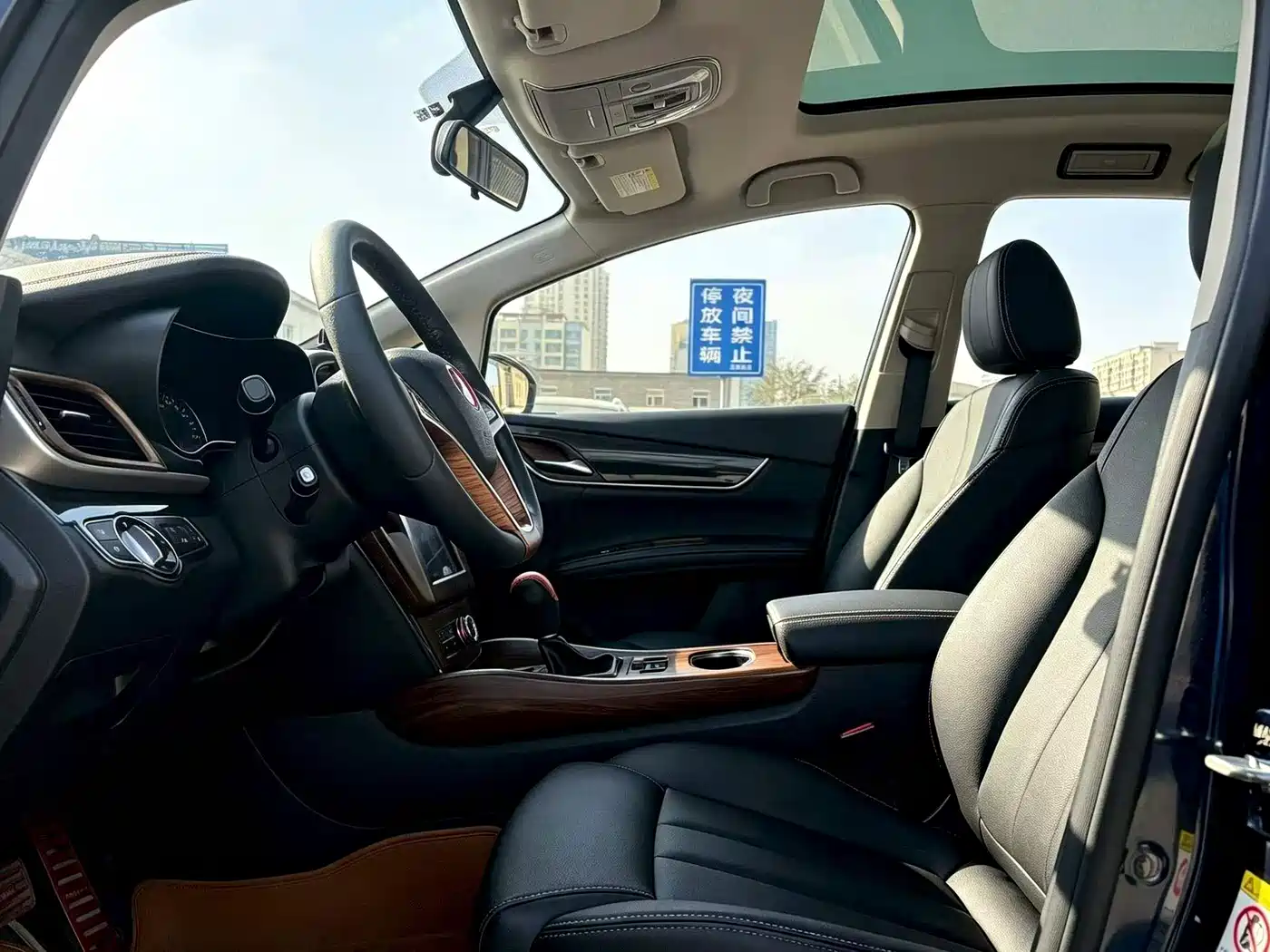 BYD Song MAX 2018 2018 1.5T Auto Smart Connected Elite 6-Seater
