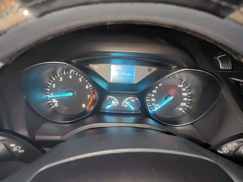 Ford Kuga 2019 2018 EcoBoost 180 FWD Wing