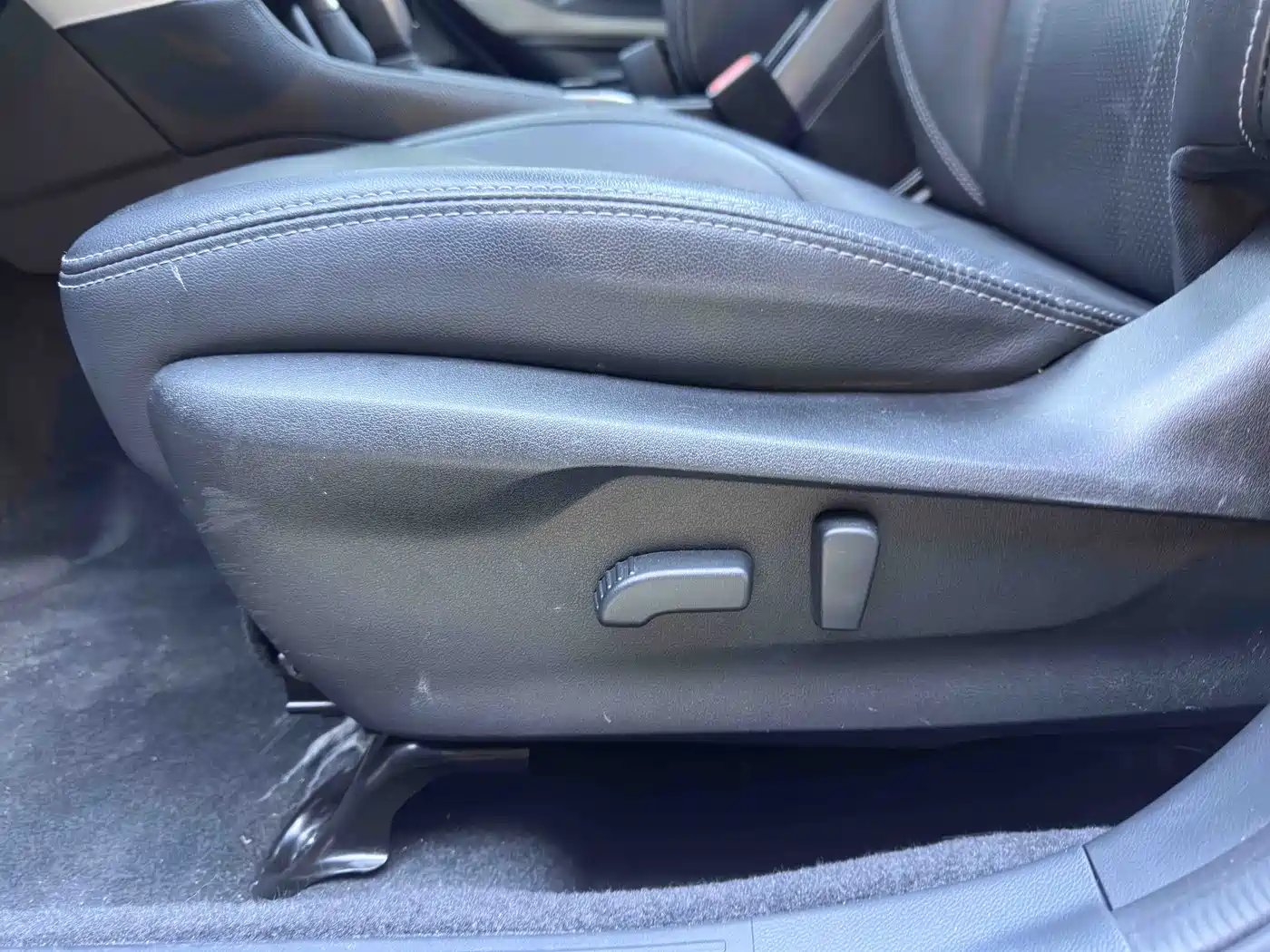 Subaru Forester 2022 2.0i AWD Luxury Edition with EyeSight фото 22