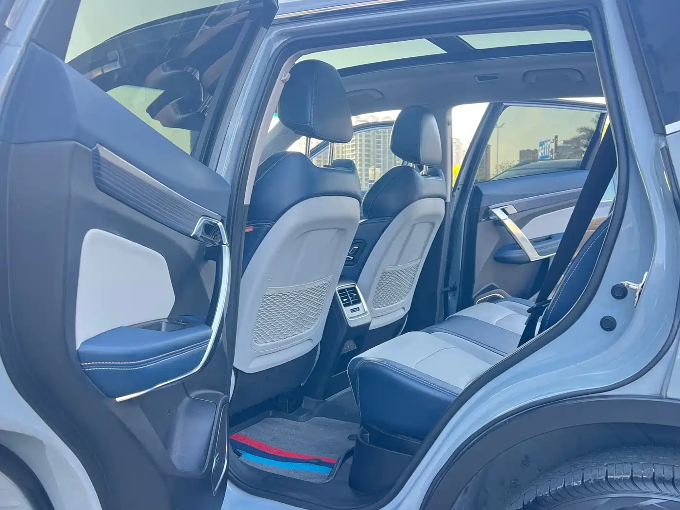 GEELY AUTOMOBILE BOYUE