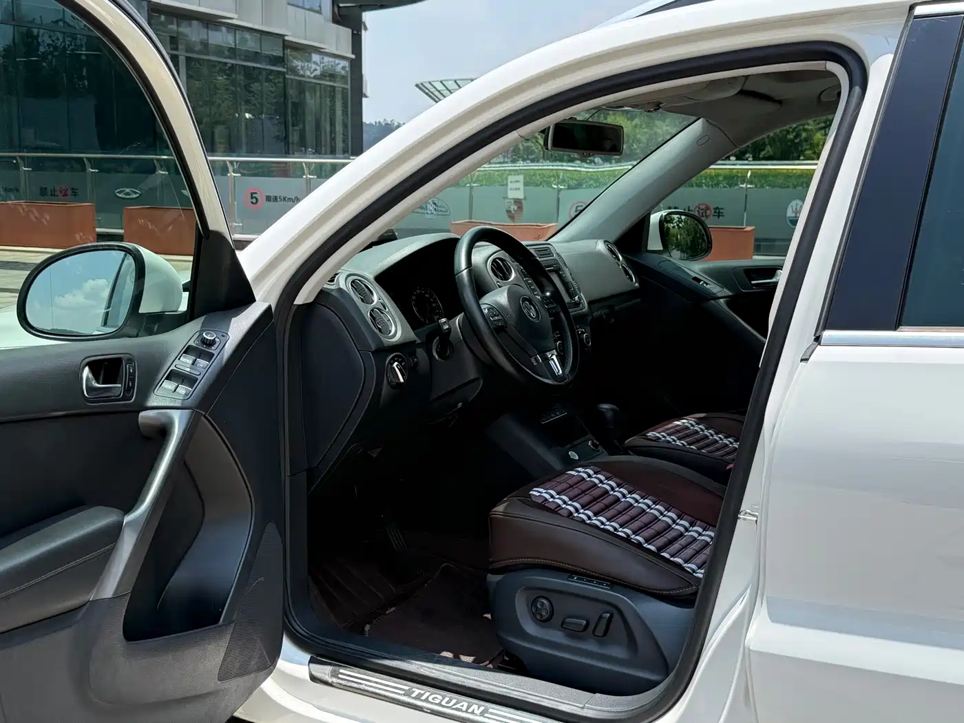 Volkswagen Tiguan 2013 2.0TSI Auto 4WD Luxury Edition фото 11