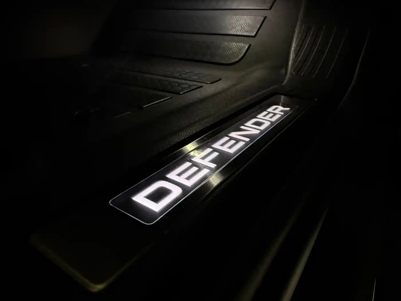 Land Rover Defender 2025 110 3.0T P400 X фото 22