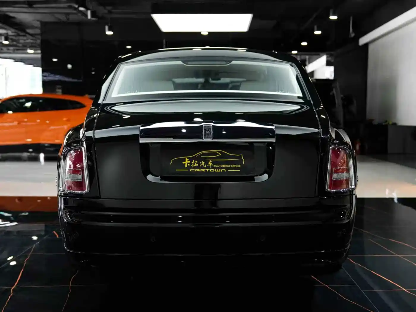 Rolls-Royce Phantom 2011 2006 6.7L Extended Wheelbase EWB