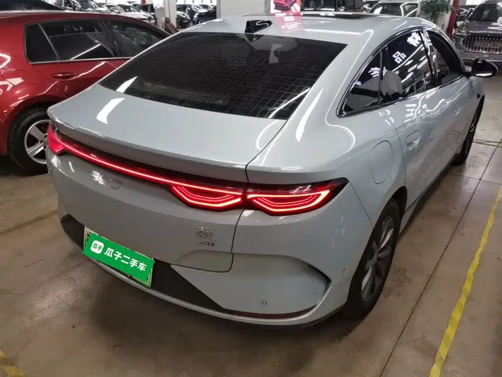 BYD Qin L 2025 EV 470KM Leading Edition фото 7