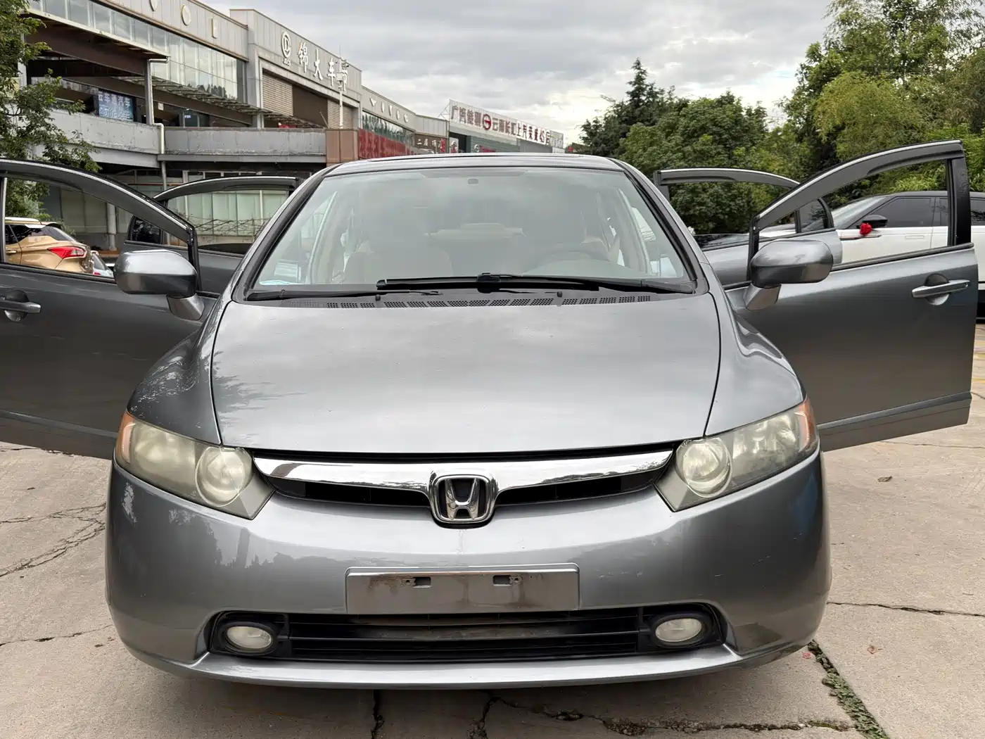 Фото 16 - Honda Civic