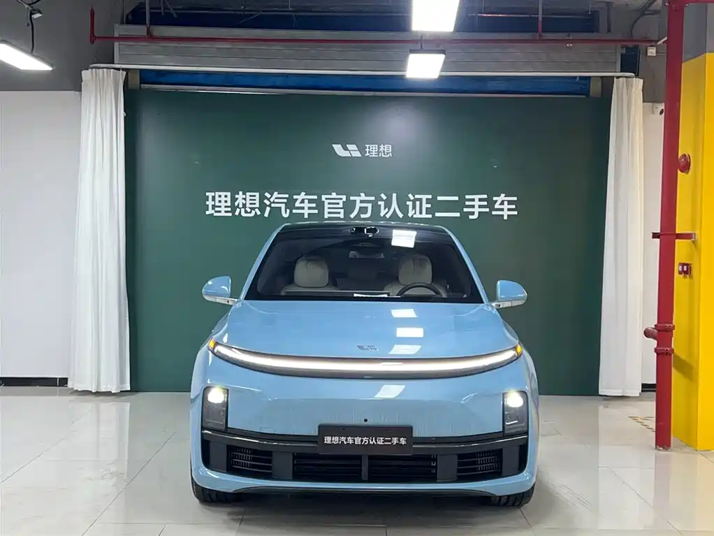 2025 Li Auto L7