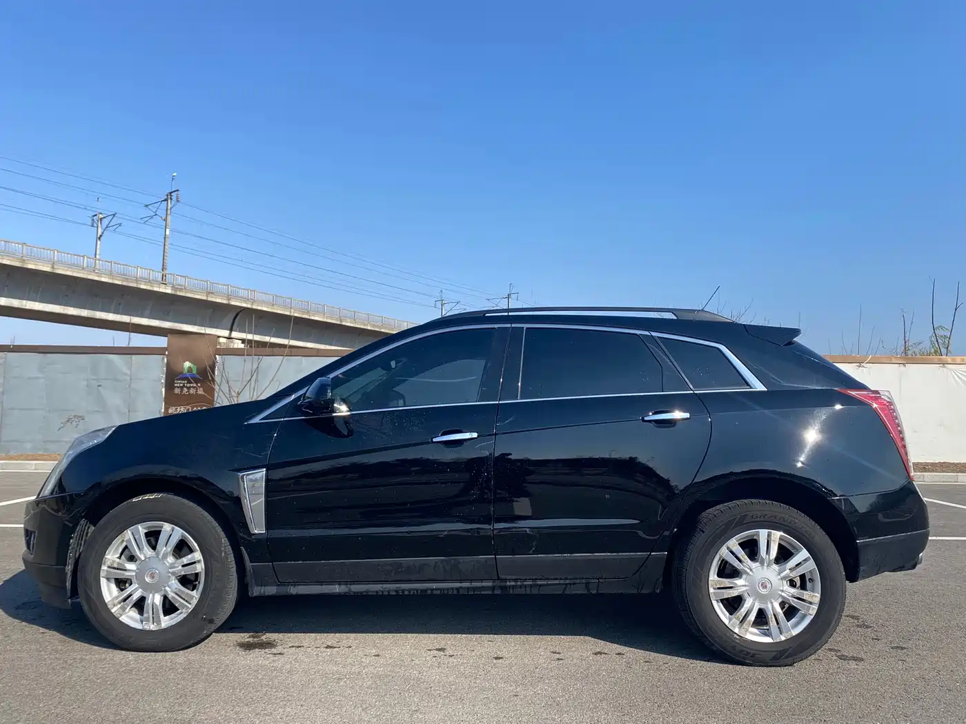 Cadillac SRX 2015 3.0L Comfort фото 7