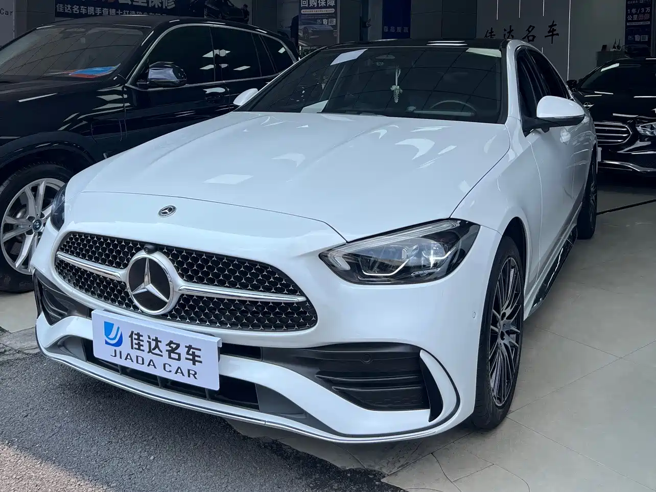 Фото 1 - Mercedes-Benz C-Class