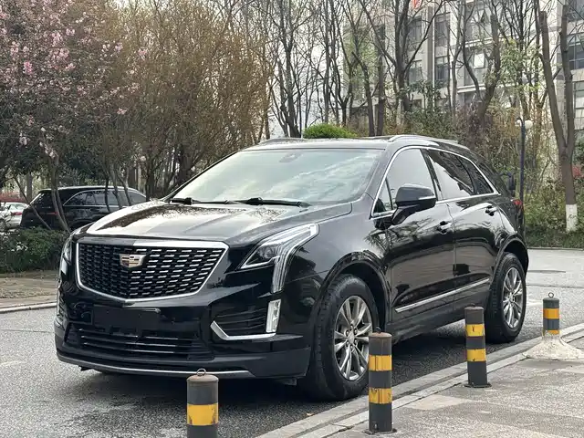 CADILLAC XT5
